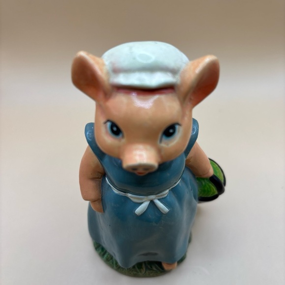 Vintage Charming Blue dress Pig piggy pig Figurine made in Korea home decor - Picture 3 of 15